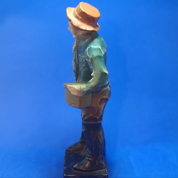 Vintage German Hand Carved & Painted Wood Figurine Fisherman - Picture 5 of 10
